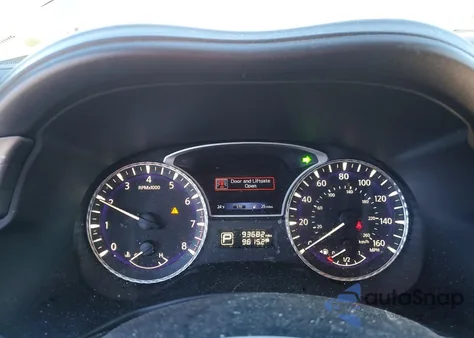 2018 Infiniti Qx60 z USA, uszkodzony, nr VIN 5N1DL0MM2JC517947